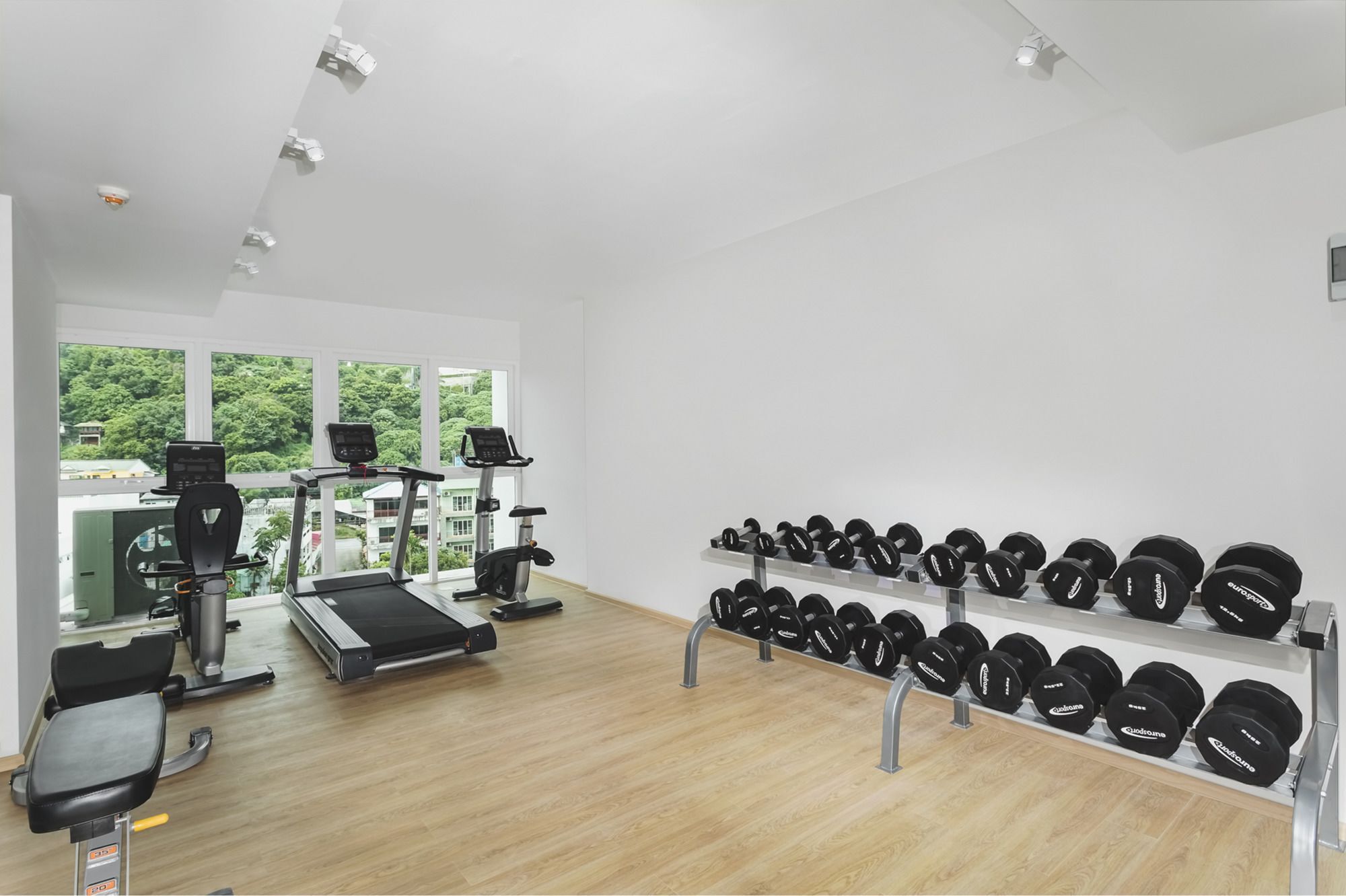 Condo In Kata In Ozone A606 ภายนอก รูปภาพ